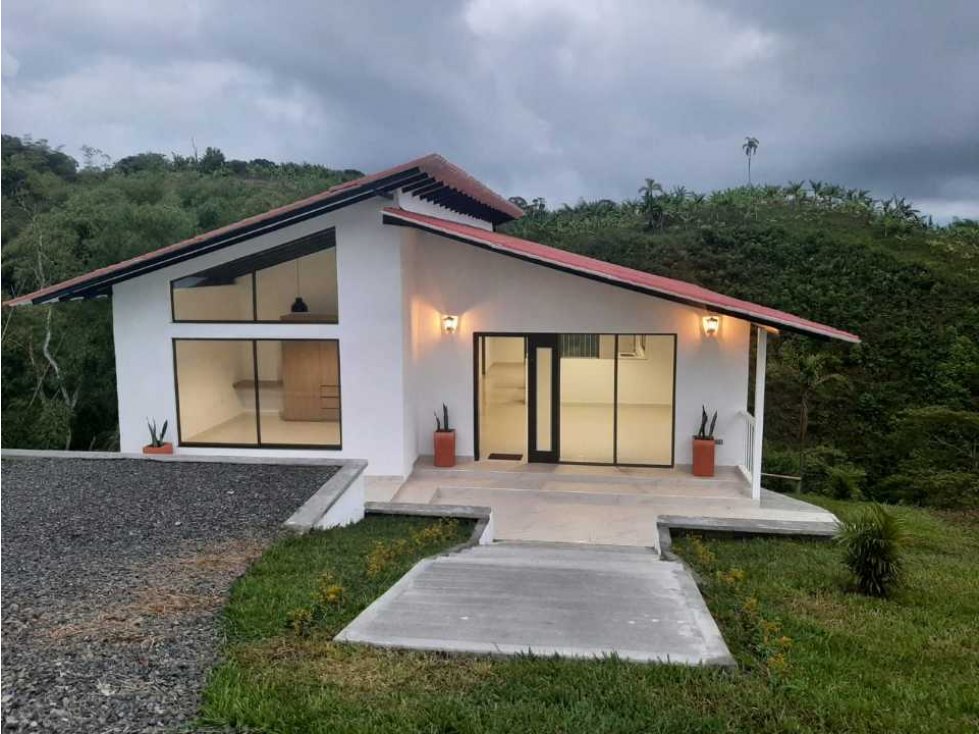 CASA CAMPESTRE EN FILANDIA - 4