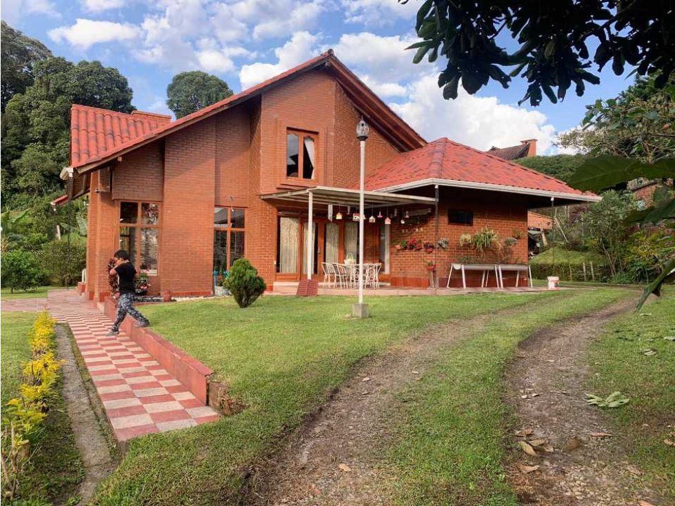 Casa campestre en venta vía Armenia Pereira, a 10 minutos de Circasia — foto 2