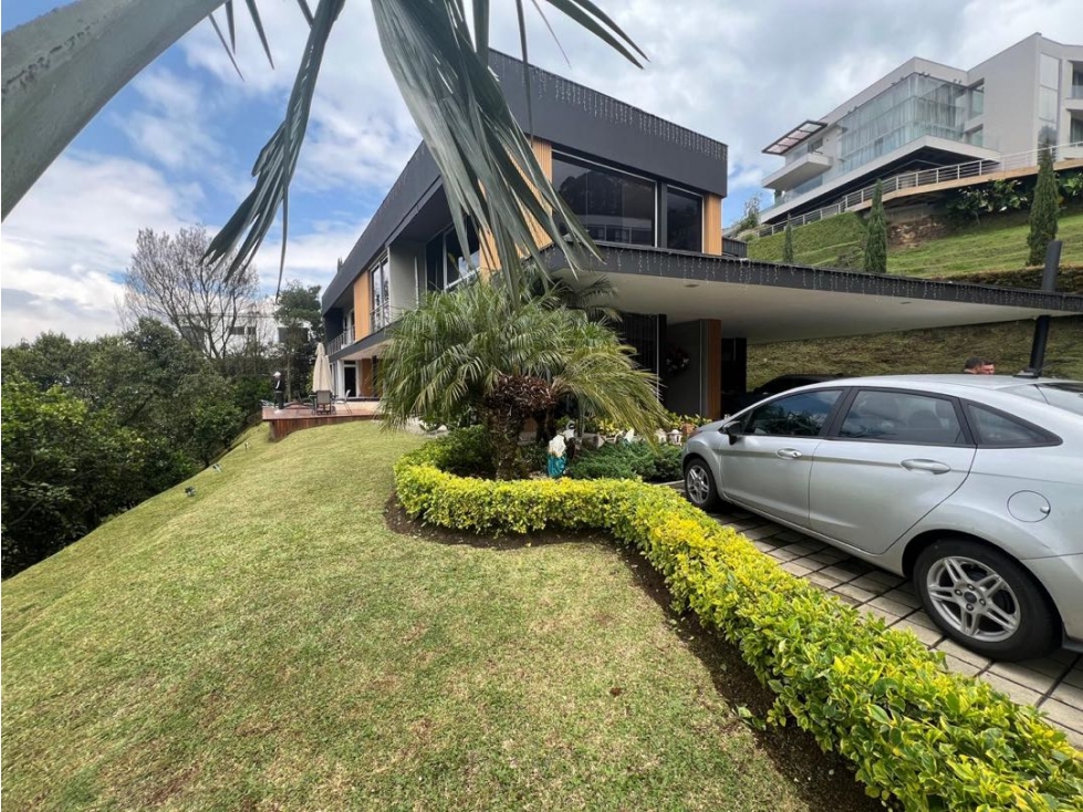 CASA CAMPESTRE EN LAS PALMAS PARTE BAJA MEDELLÍN — foto 5