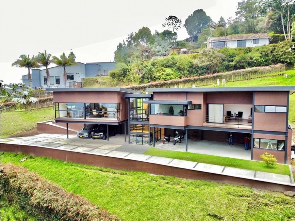 Casa Campestre en Las Palmas para la venta con vista la ciudad - 1