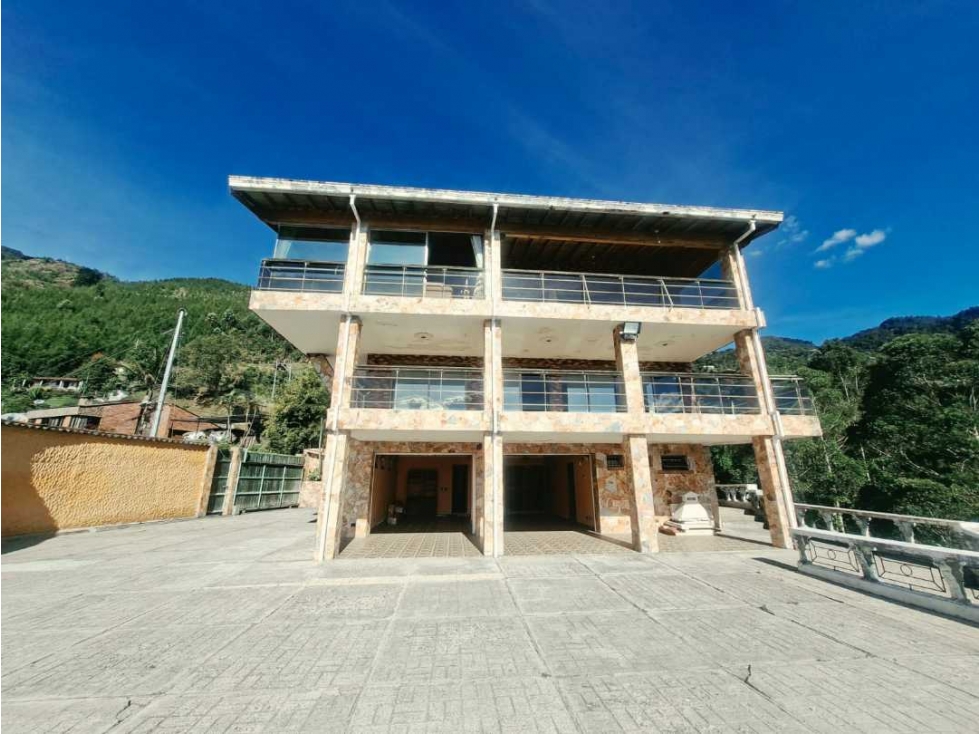 Casa campestre en las Palmas Poblado LP — foto 2
