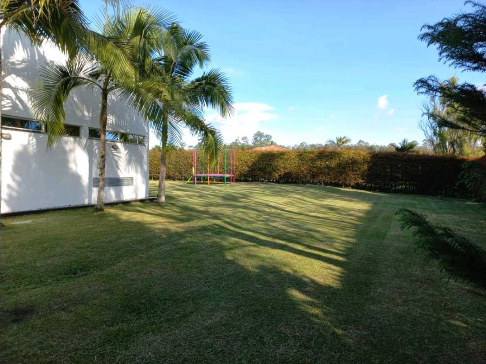 CASA CAMPESTRE EN LLANOGRANDE UN.SOLO NIVEL — foto 6