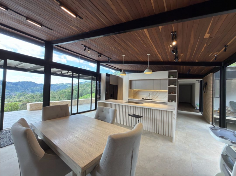Casa campestre en lote de 3.028 m² a 15 minutos de Caldas Ant — foto 3