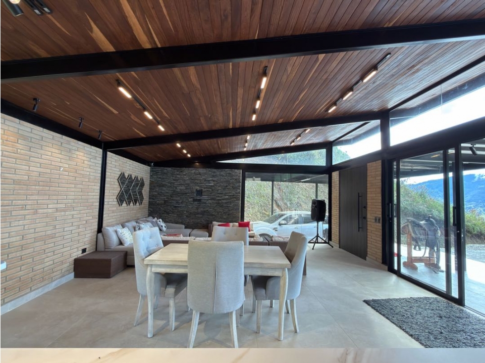 Casa campestre en lote de 3.028 m² a 15 minutos de Caldas Ant — foto 5