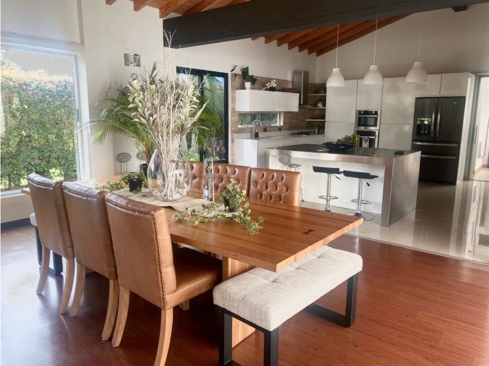 Casa campestre en parcelación cerca al club Llanogrande — foto 2