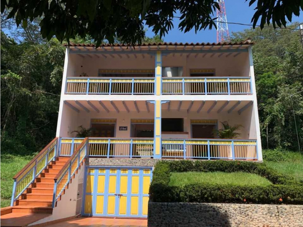 Casa campestre en Pueblo Viejo - 3
