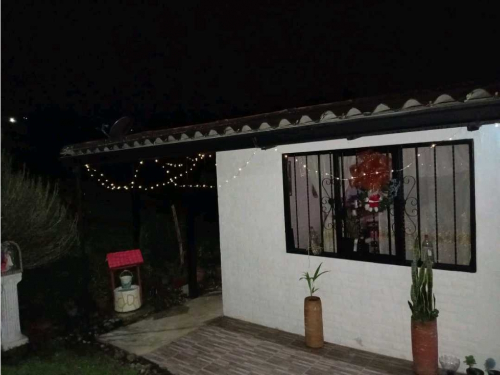 CASA CAMPESTRE EN RESTREPO VALLE - 2