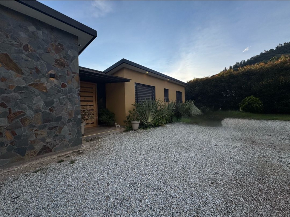 Casa campestre en unidad cerrada via san Antonio la ceja LDC — foto 4