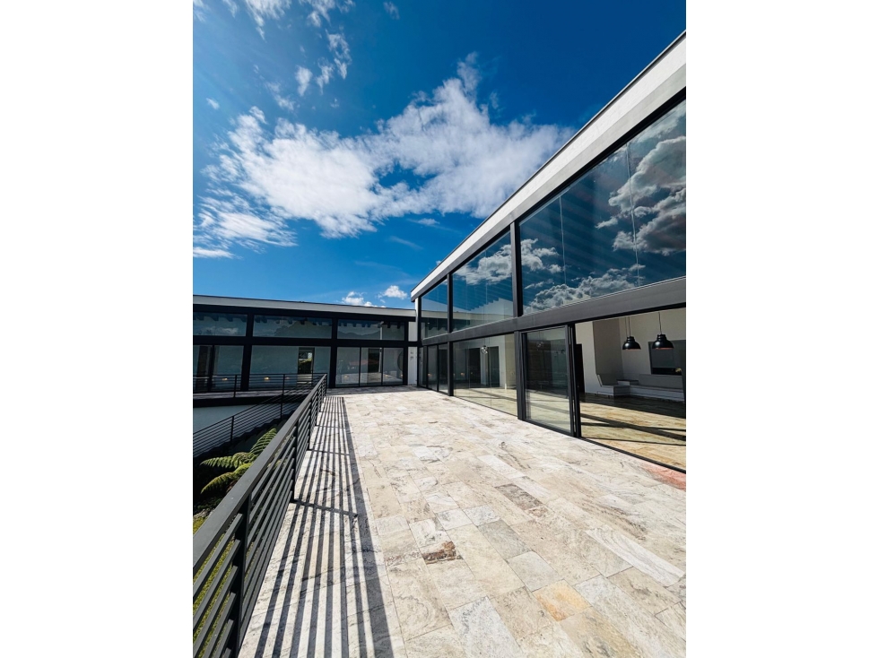 Casa campestre en unidad cerrada vía San Antonio la Ceja [cm] — foto 3