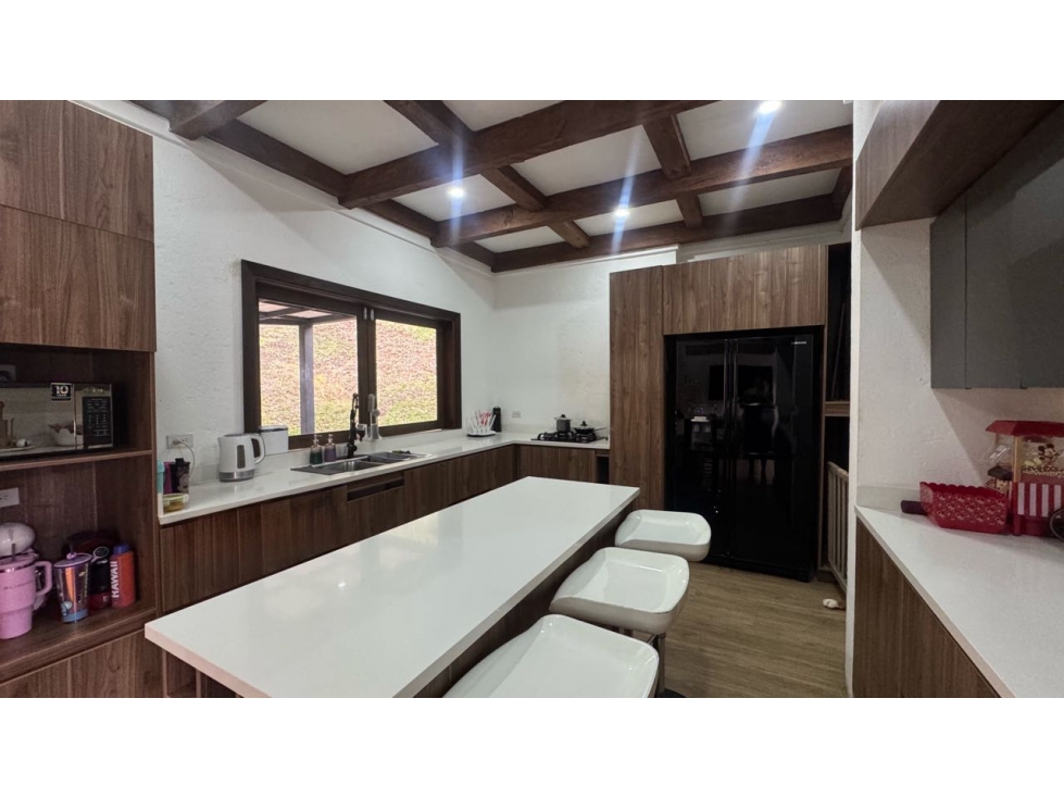 Casa campestre en unidad con portón eléctrico en el Carmen de Viboral — foto 6