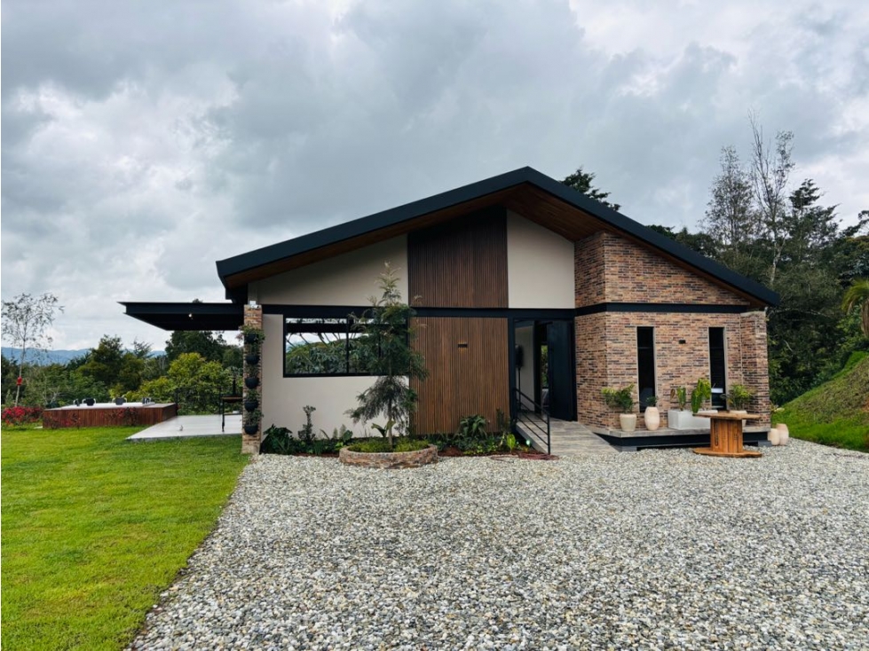Casa campestre en unidad con portón vía san Antonio la ceja - 5