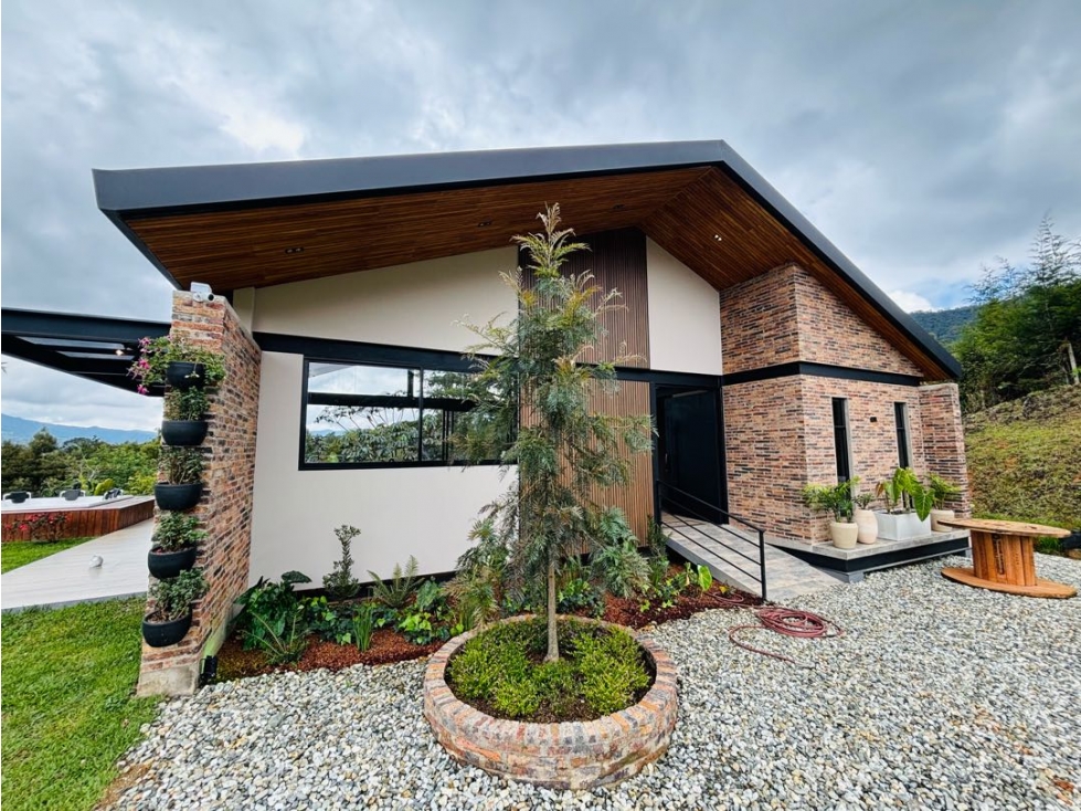 Casa campestre en unidad con portón vía san Antonio la ceja - 6