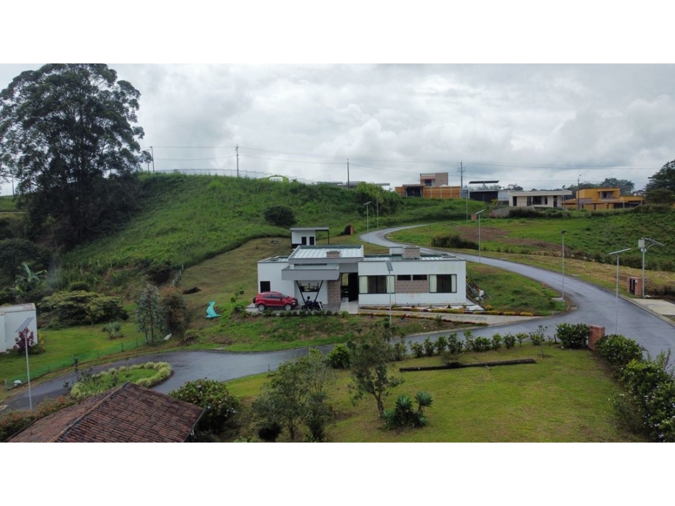 Casa campestre en venta/ alquiler con opción de venta/ via Armenia — foto 3