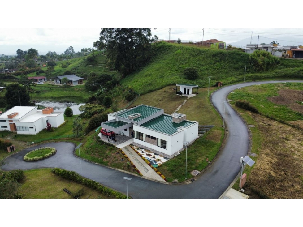 Casa campestre en venta/ alquiler con opción de venta/ via Armenia — foto 4
