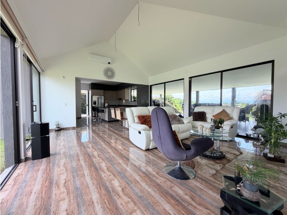 CASA CAMPESTRE DE UN NIVEL - CONDOMINIO COMBIA - 6