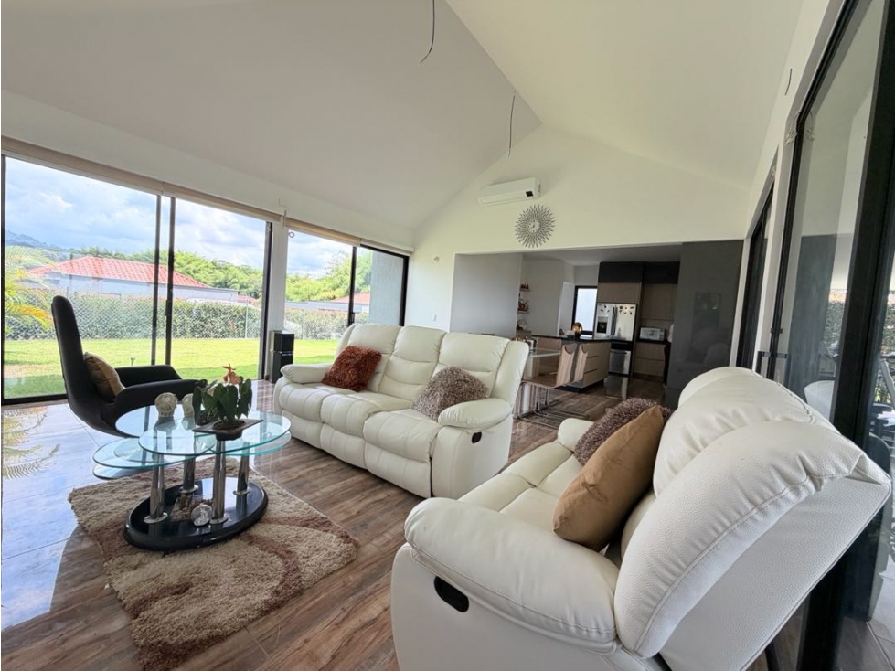 CASA CAMPESTRE DE UN NIVEL - CONDOMINIO COMBIA - 4