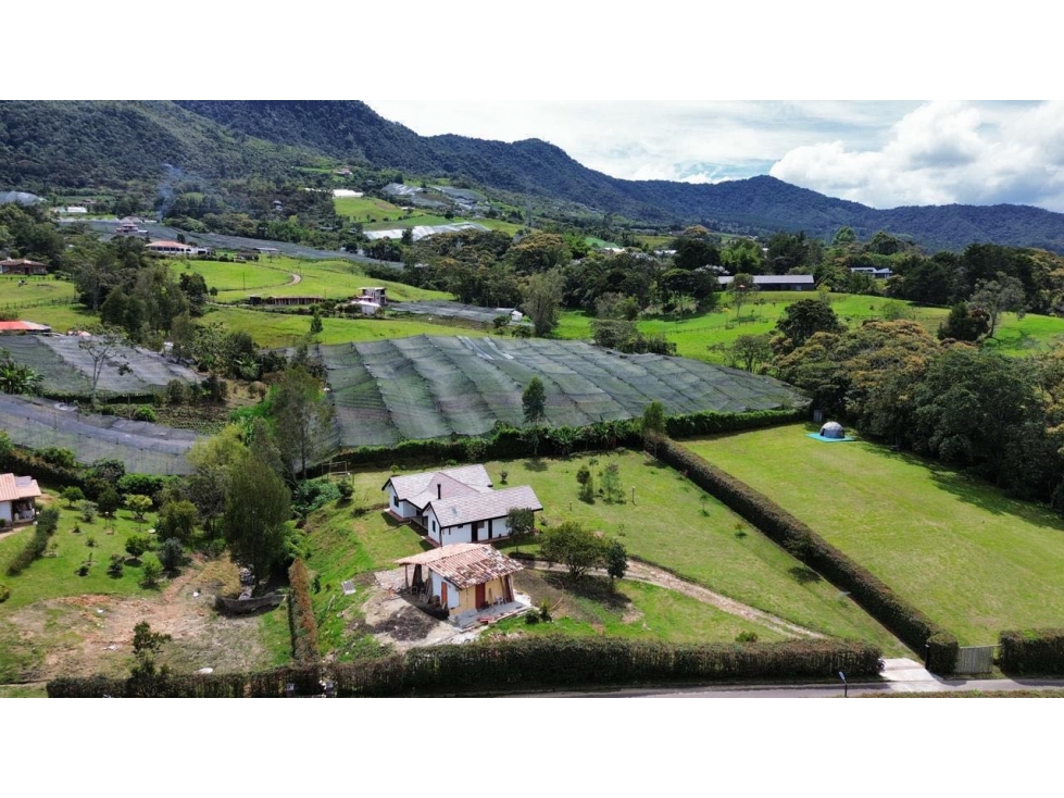 Casa campestre en venta El Carmen de Viboral, Vereda El Cerro — foto 6
