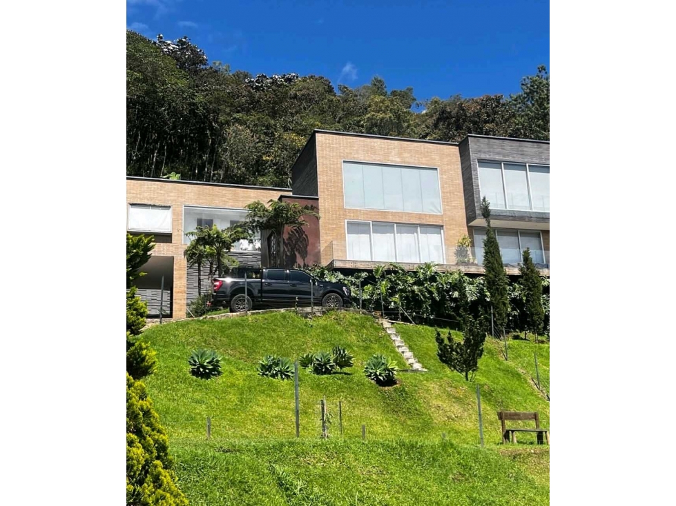 CASA CAMPESTRE EN VENTA EL RETIRO REPRESA DE LA FE (T) — foto 2