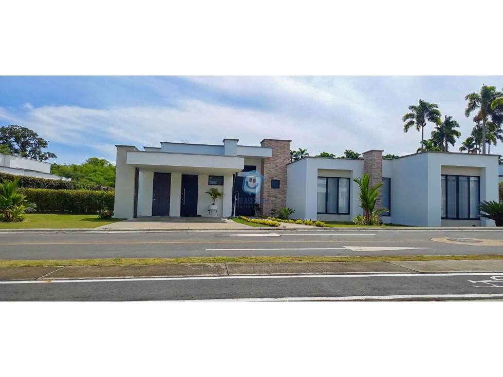Casa campestre en venta en Cerritos Pereira — foto 2