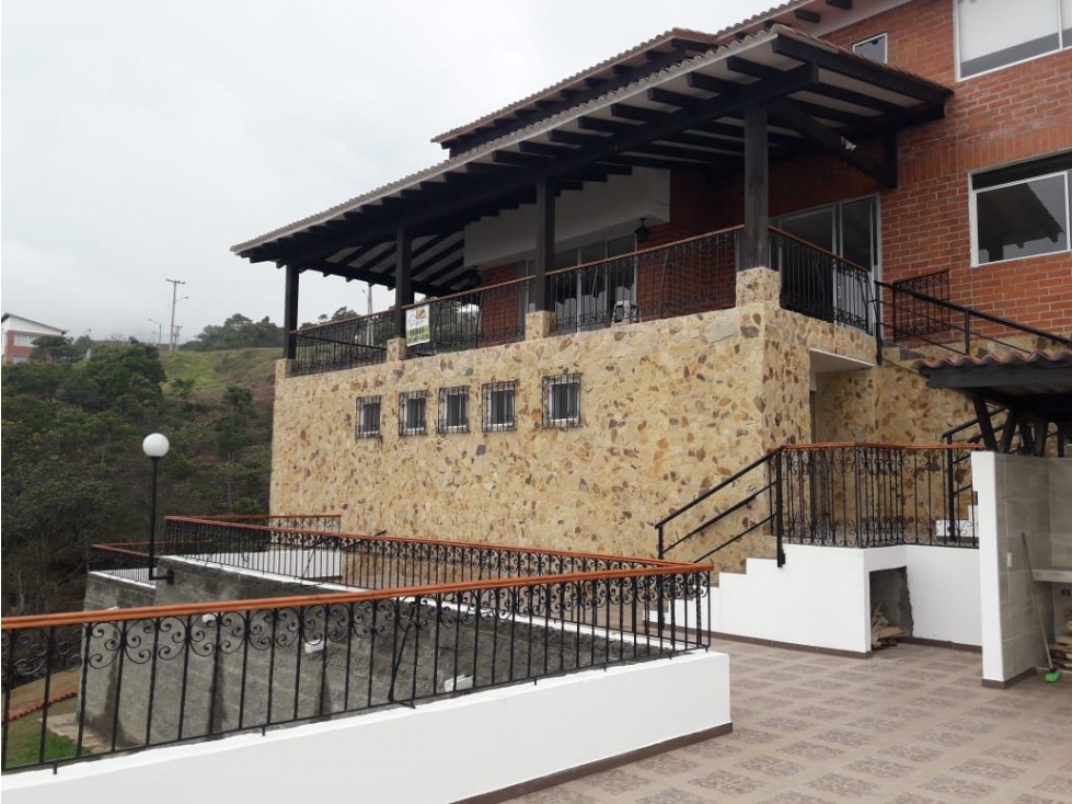 Casa campestre en venta en condominio - Dapa Yumbo Cali Valle Colombia — foto 2