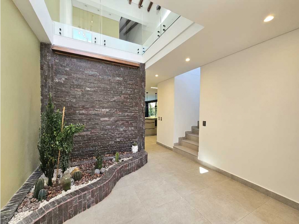 Casa en Venta o Arriendo en El Retiro, Antioquia — foto 2