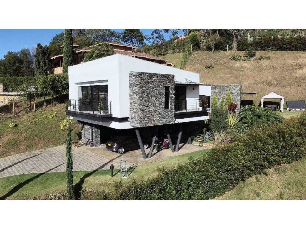 CASA CAMPESTRE EN VENTA A SOLO 10 MINUTOS DEL PARQUE DE SABANETA - 5