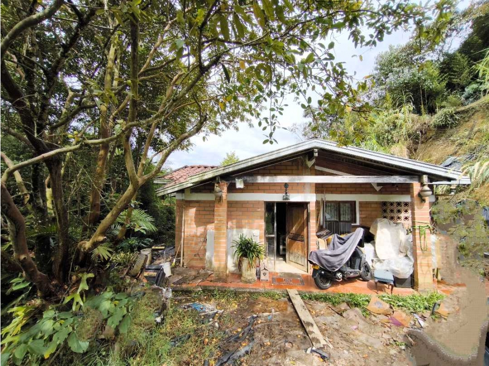 Casa campestre en venta en Sabaneta Las Lomitas, lote 2.160 m² - 4