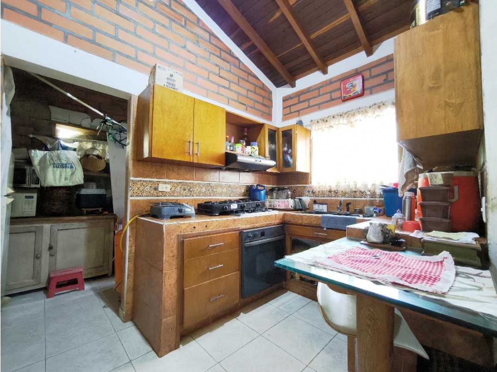Casa campestre en venta en Sabaneta Las Lomitas, lote 2.160 m² - 5