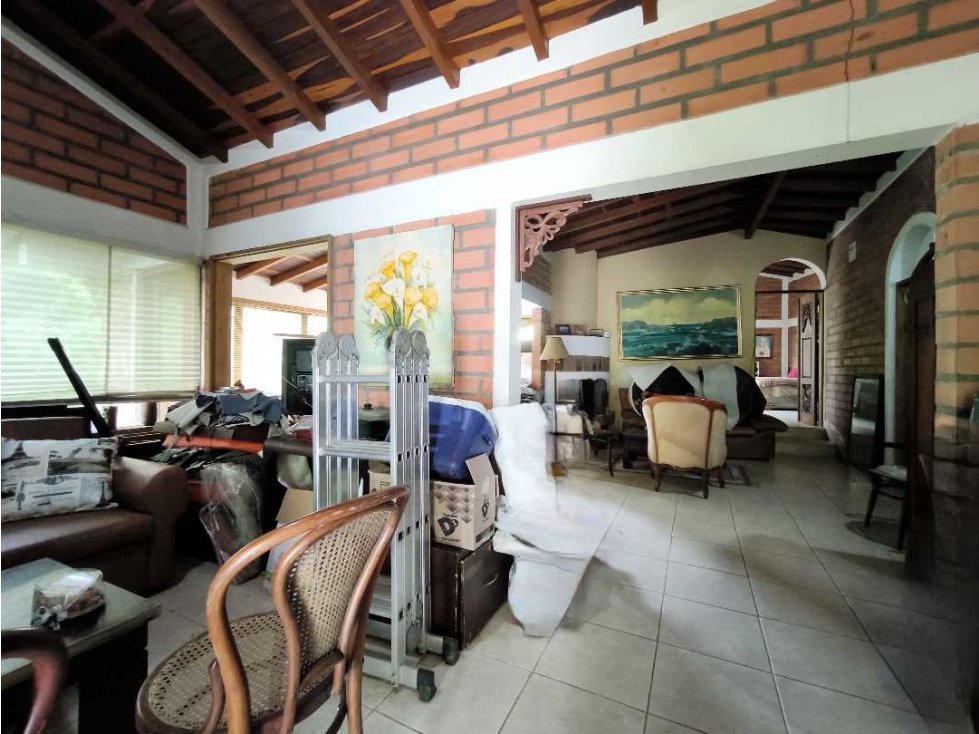 Casa campestre en venta en Sabaneta Las Lomitas, lote 2.160 m² - 6