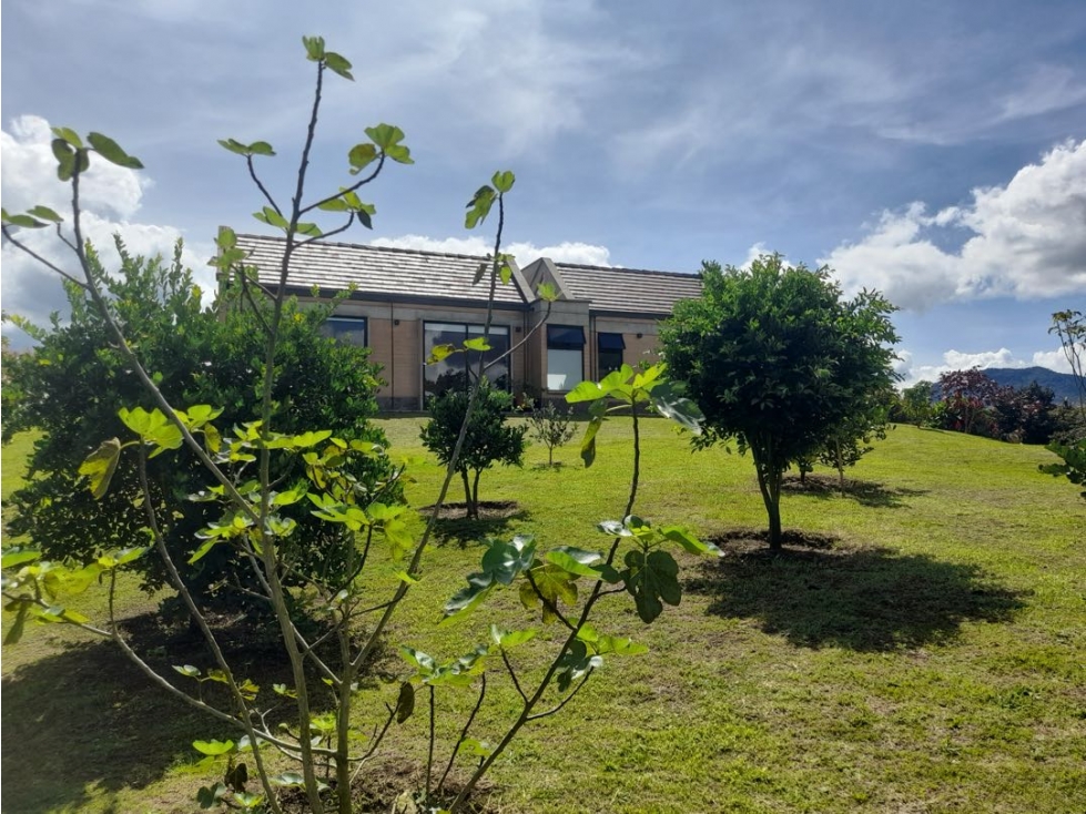 Casa campestre en venta en unidad cerrada via San Antonio la ceja — foto 6