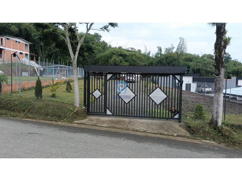 Casa campestre en venta en Vía Principal-Santa Rosa de Cabl — foto 5