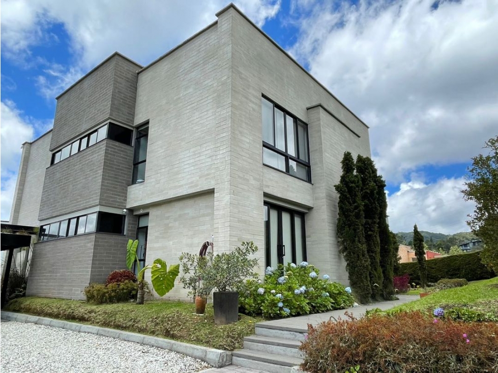 Casa Campestre en Venta , Envigado, Altos del Escobero