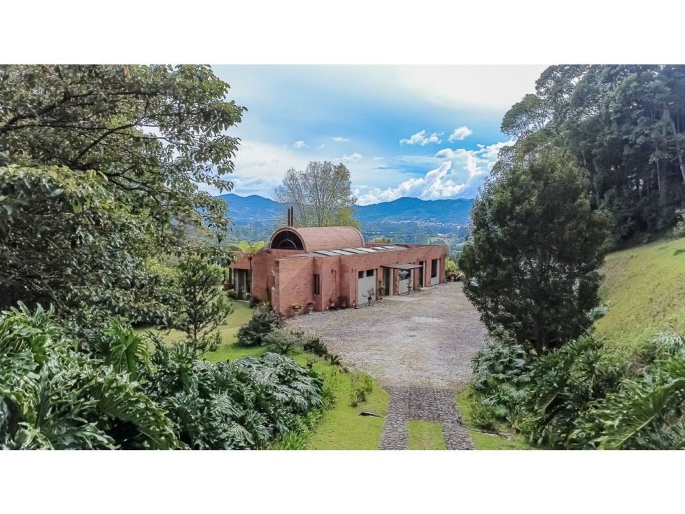 Casa Campestre en Venta La Ceja, Antioquia