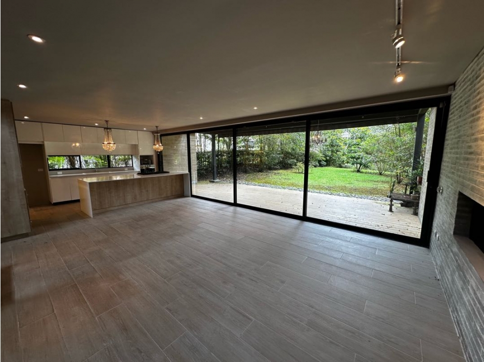 Casa campestre en venta Llanogrande