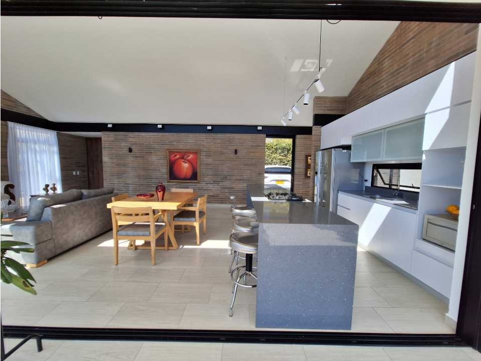 Casa Campestre en Venta, Parcelación Cerrada, Alto de las Palmas. — foto 4