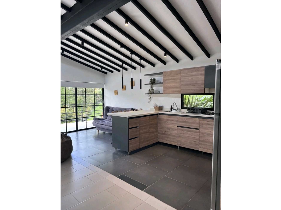 CASA CAMPESTRE EN VENTA RIONEGRO SECTOR SAJONIA (T)
