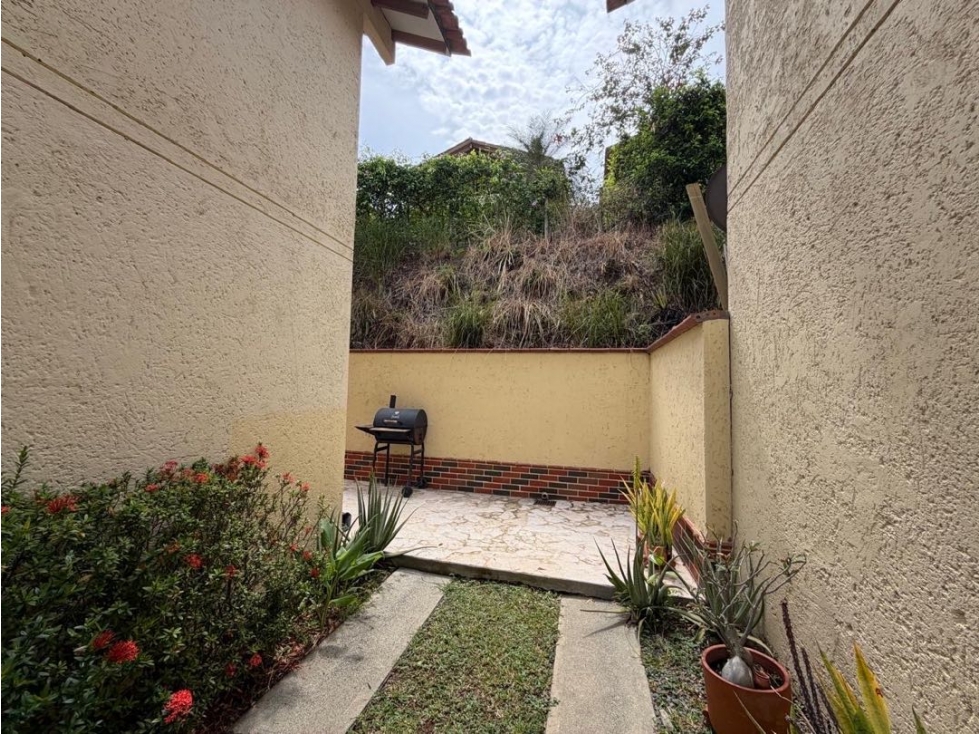 CASA CAMPESTRE EN VENTA - SANTAFE DE ANTIOQUIA - 5