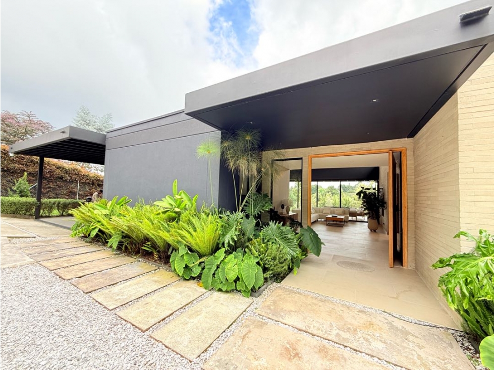 Casa Campestre en Venta, Sector Palmas Envigado — foto 2