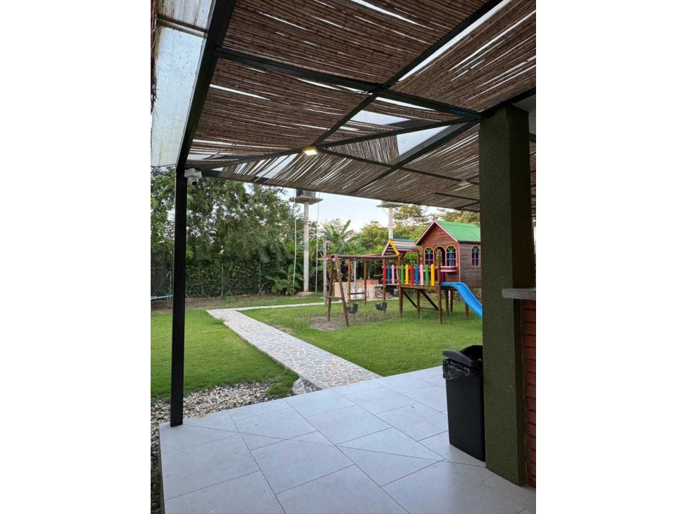 CASA CAMPESTRE EN VENTA VÍA A CARRIZAL - 1