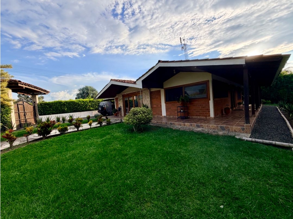 Casa Campestre en venta, la Estrella vía Alcalá.