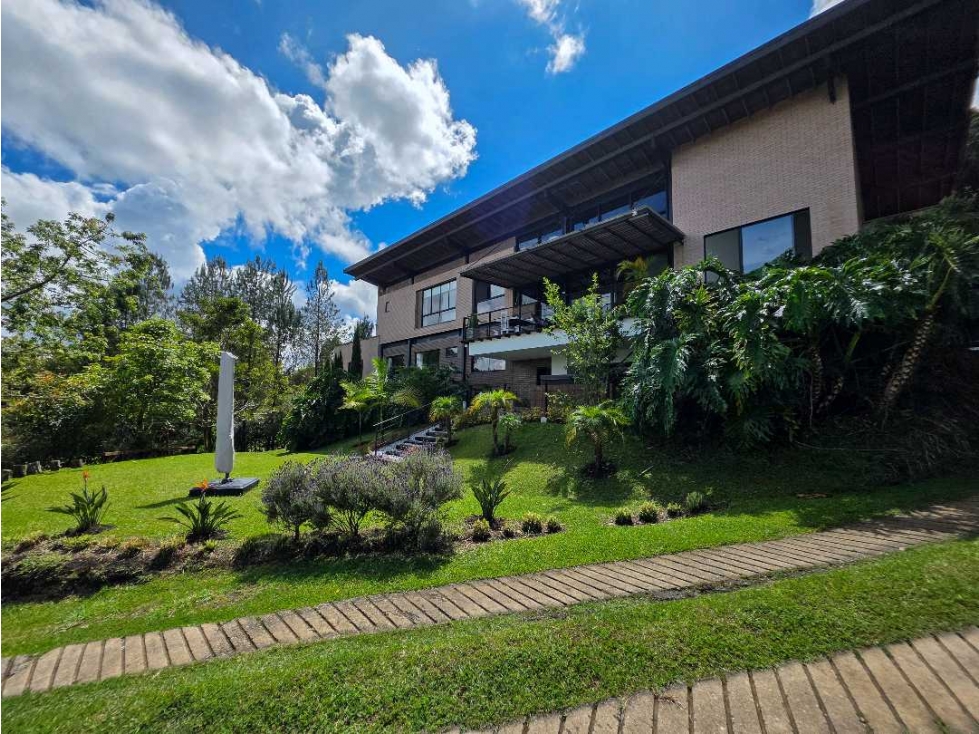Casa campestre en venta vía San Antonio Carmen de Viboral