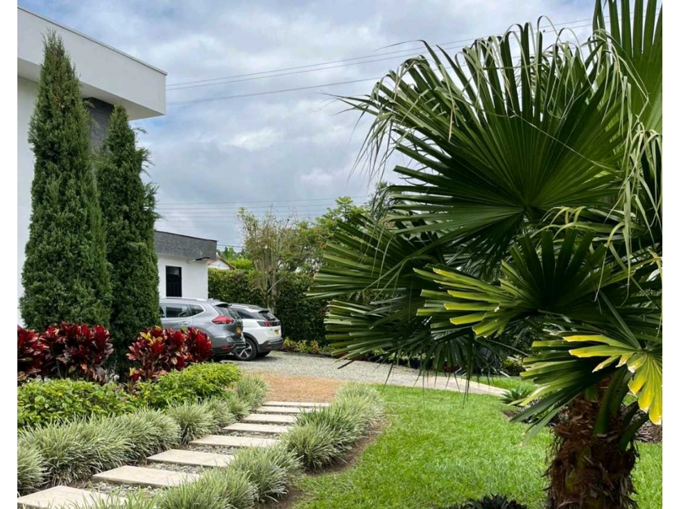 Casa campestre en venta vía Tebaida Amplio lote y excelente ubicació