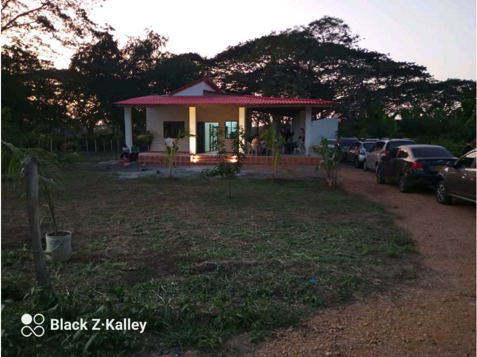 CASA CAMPESTRE EN VENTA VIA ARBOLETES A 1O MINUTOS DE MONTERÍA