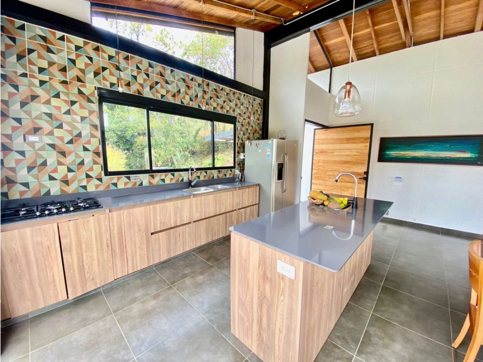 Casa para Arriendo Amoblado en Medellín Las Palmas — foto 4
