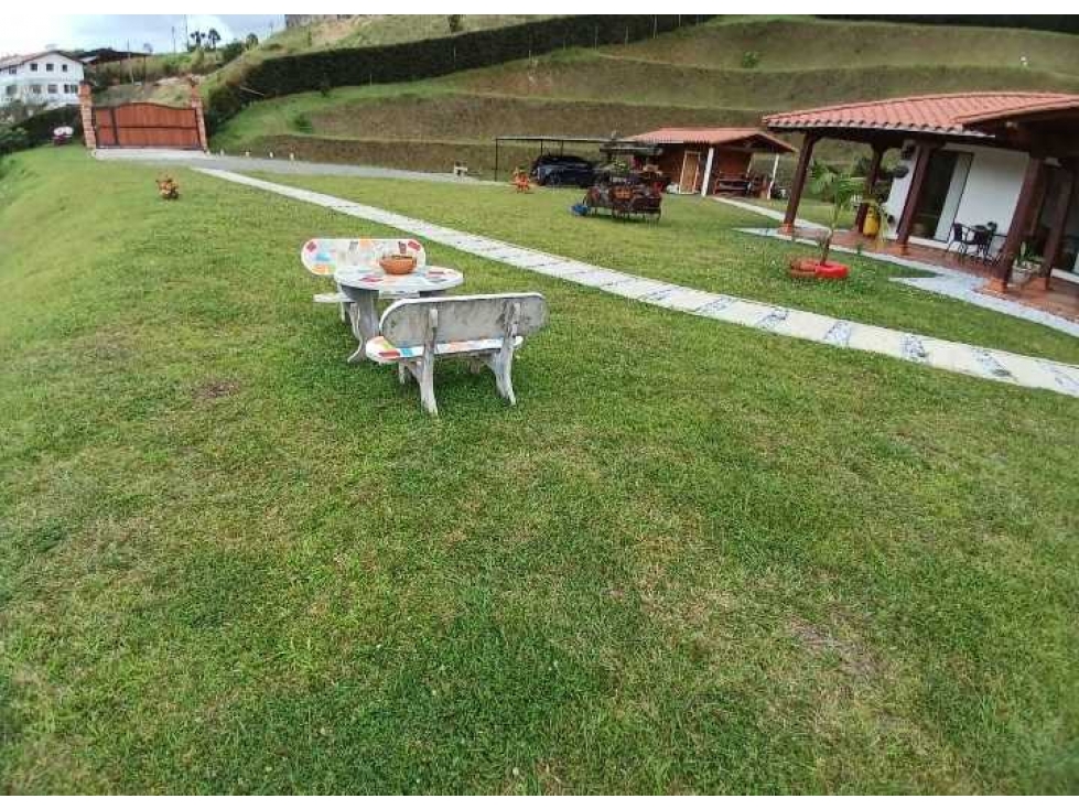 CASA CAMPESTRE ESTILO COLONIAL — foto 4