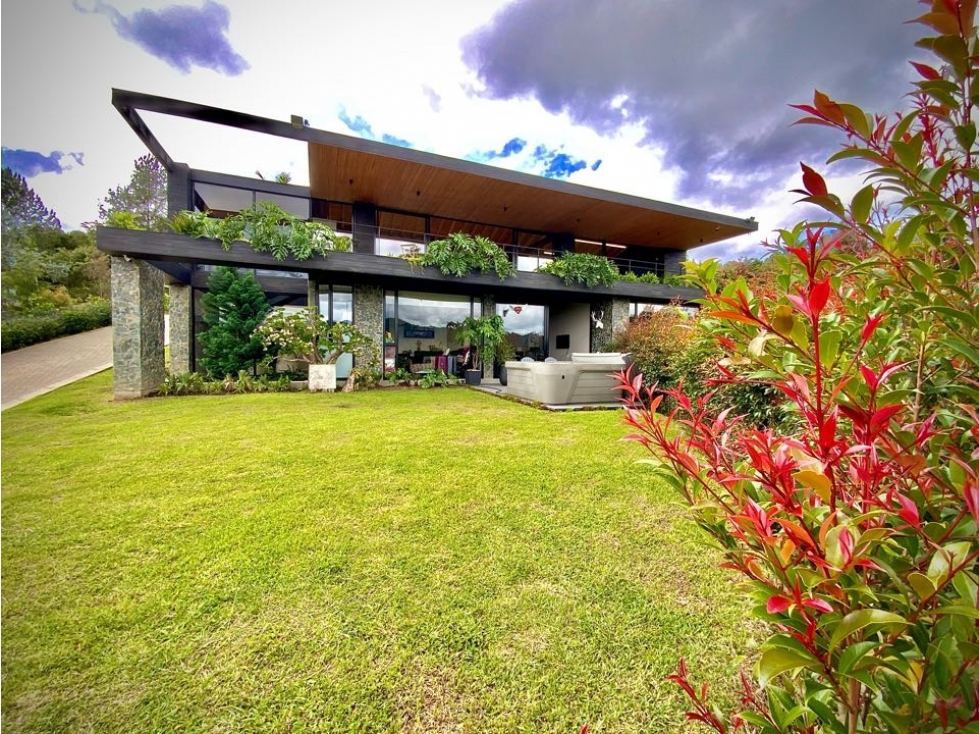 Venta Casa Campestre Estrenar Parcelacion El Retiro con Jacuzzi