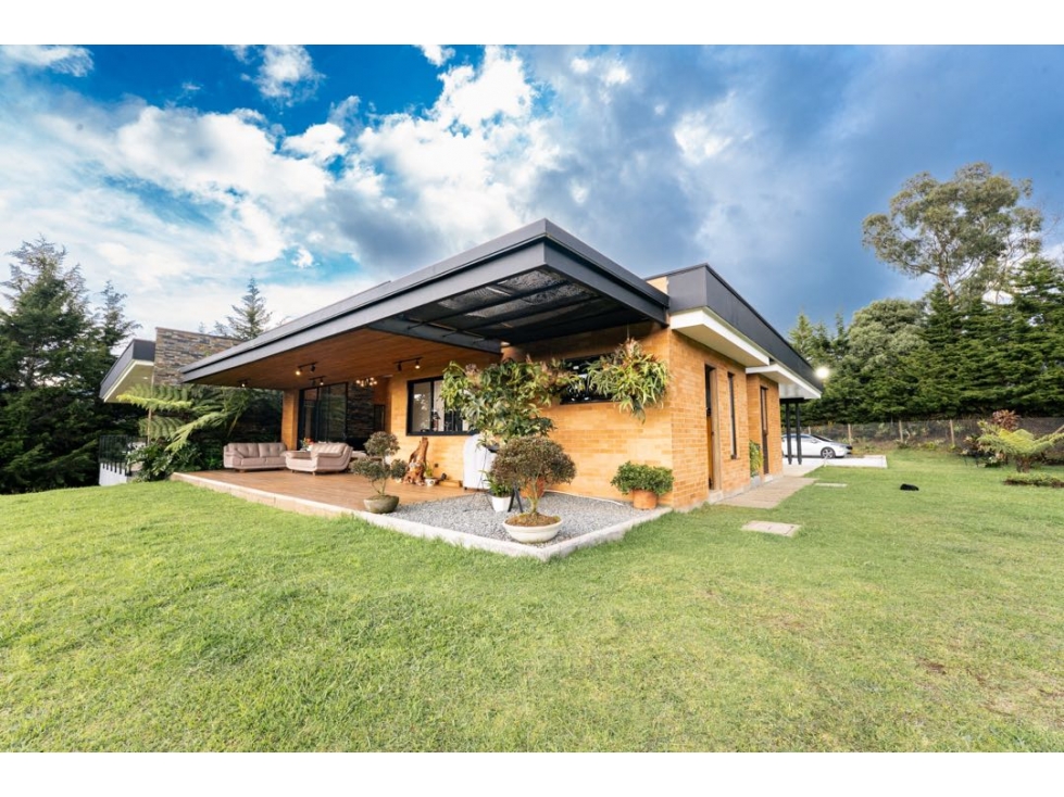 CASA CAMPESTRE INDEPENDIENTE PALMAS