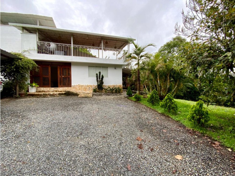 Oportunidad 2 Casas Campestres en Lote independiente La Ceja — foto 2