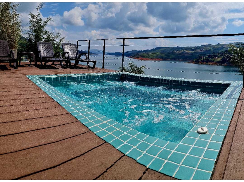 Casa Campestre en condominio cerca a la represa del Lago Calima - 2