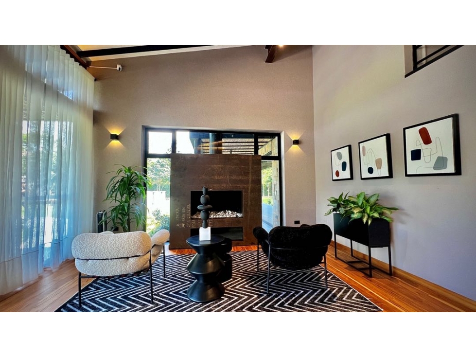 Venta Casa Campestre Luxury Llanogrande con Pesebreras USO COMERCIAL — foto 4